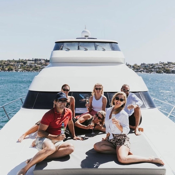 2022-05-19-08.42.25-2841183980265355273_6860455239-These-crisp-morning-in-Sydney-call-for-the-warm-sunshine-on-your-skin-in-the-afternoon-