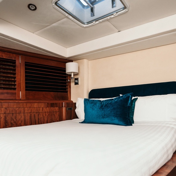 Element8-Spacious-Guest-Front-Bedroom.jpg