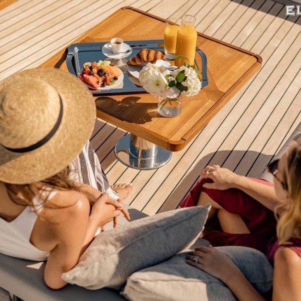 alk-about-the-ultimate-brunch-spot-Start-your-day-right-with-water-views-mimosas-and-good-company-